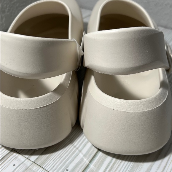 Birkenstock Birki Flow EVA Clogs slip on sandals eggshell white EU 44 men’s‎ 11 main image 4
